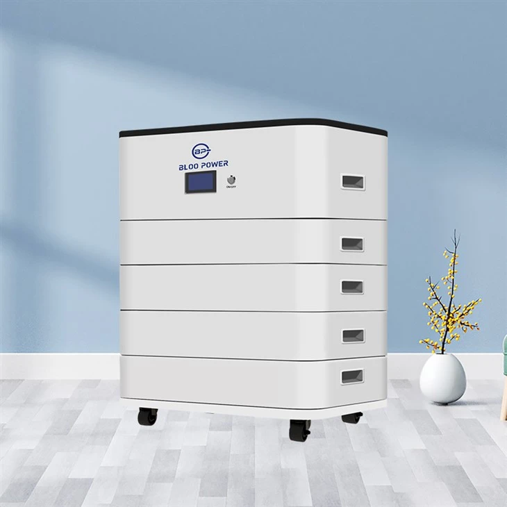 Stackable LiFePO4 Battery System